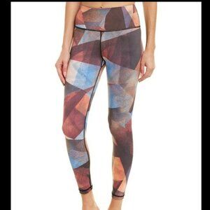 New Vimmia X Revolve Mid Waist Capri Leggings Size Medium